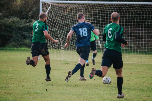 SaintsFC_241013-012.jpg