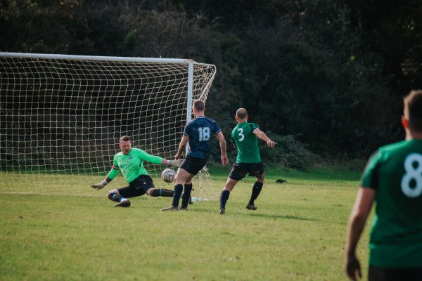 SaintsFC_241013-019.jpg