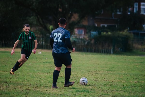 SaintsFC_241013-033.jpg