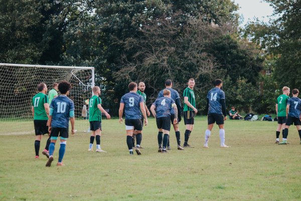 SaintsFC_241013-075.jpg