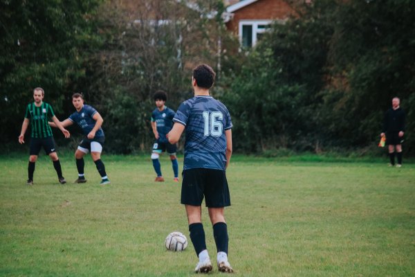 SaintsFC_241013-106.jpg