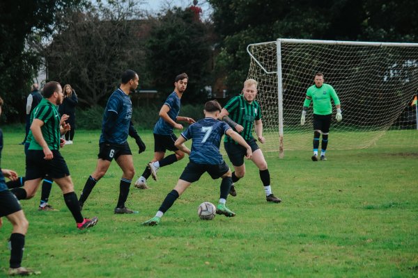 SaintsFC_241013-112.jpg